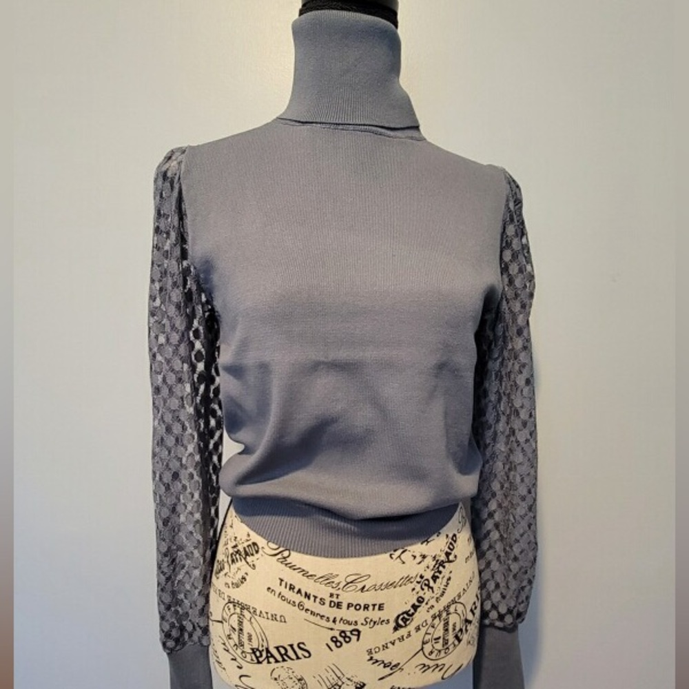 Sharis Sweater